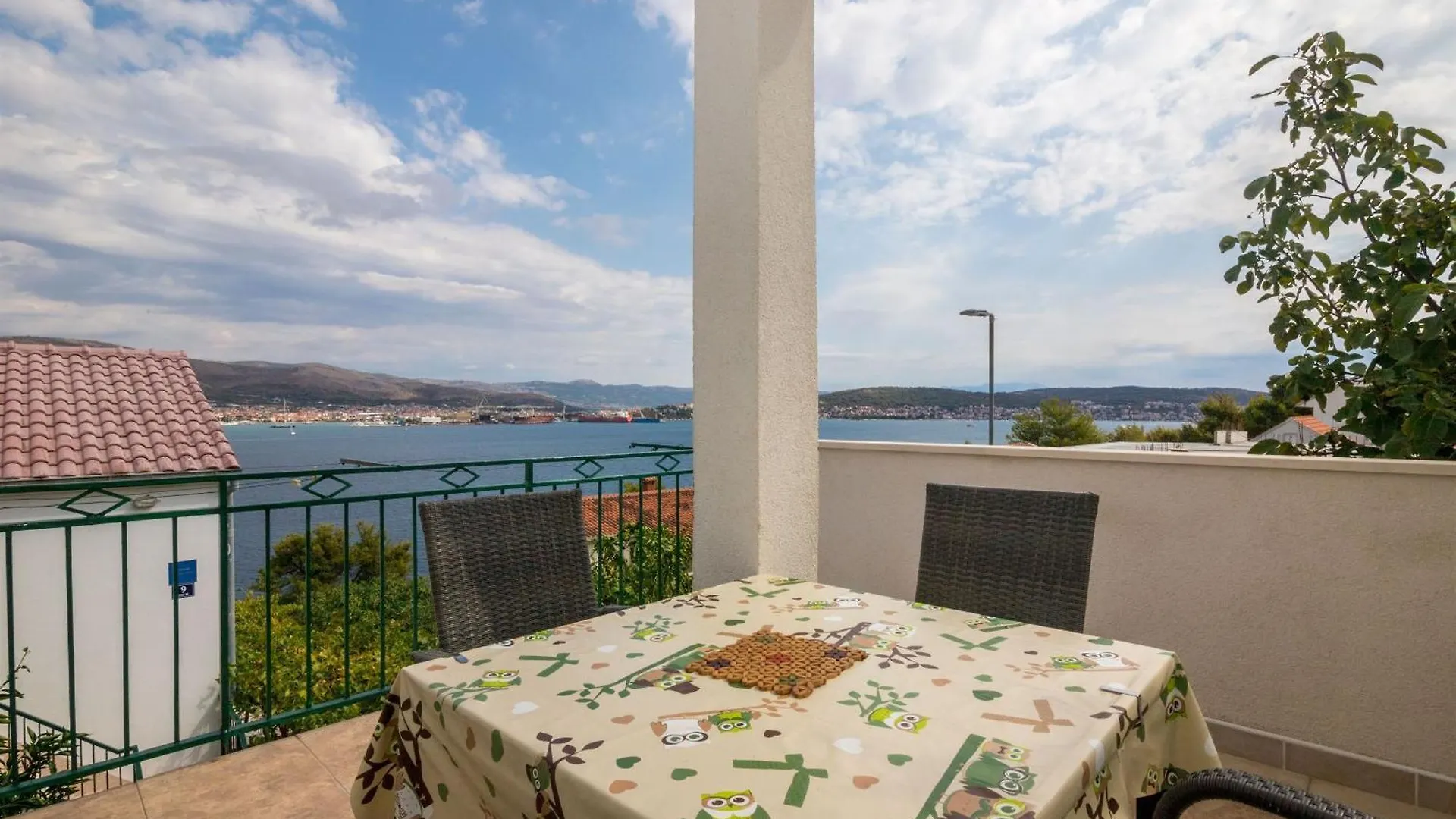 Apartment Goran - Sea View Donji Okrug